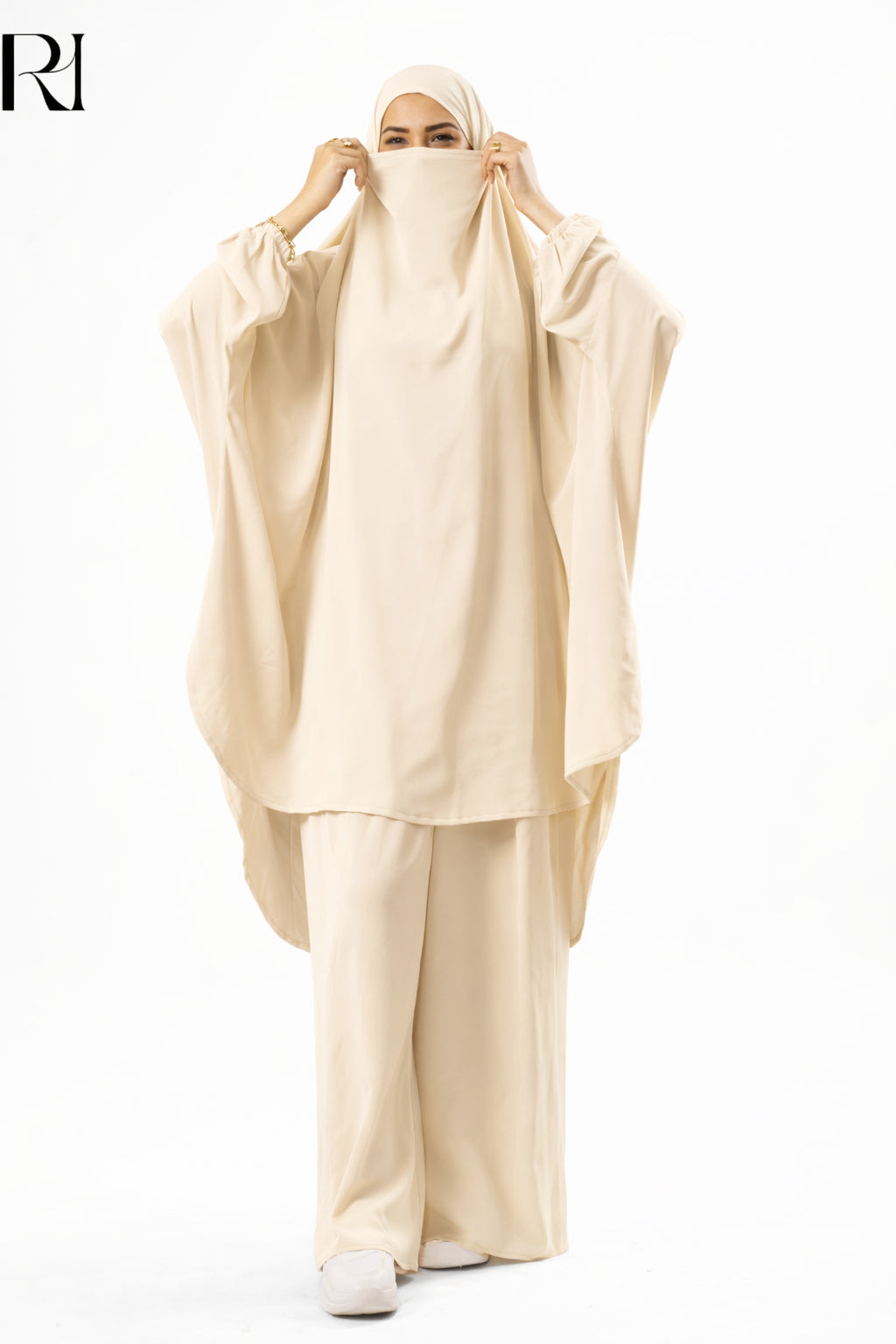 Jannat Lightweight Silk Prayer Set – Beige