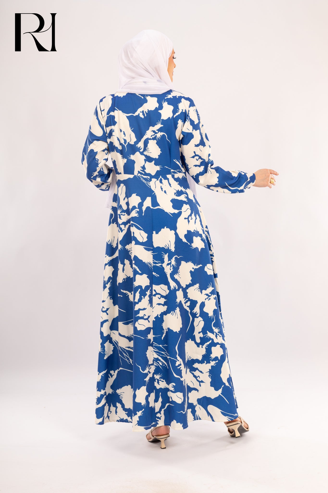 Layla Abstract Blue Modest Maxi Dress - Ruehaya