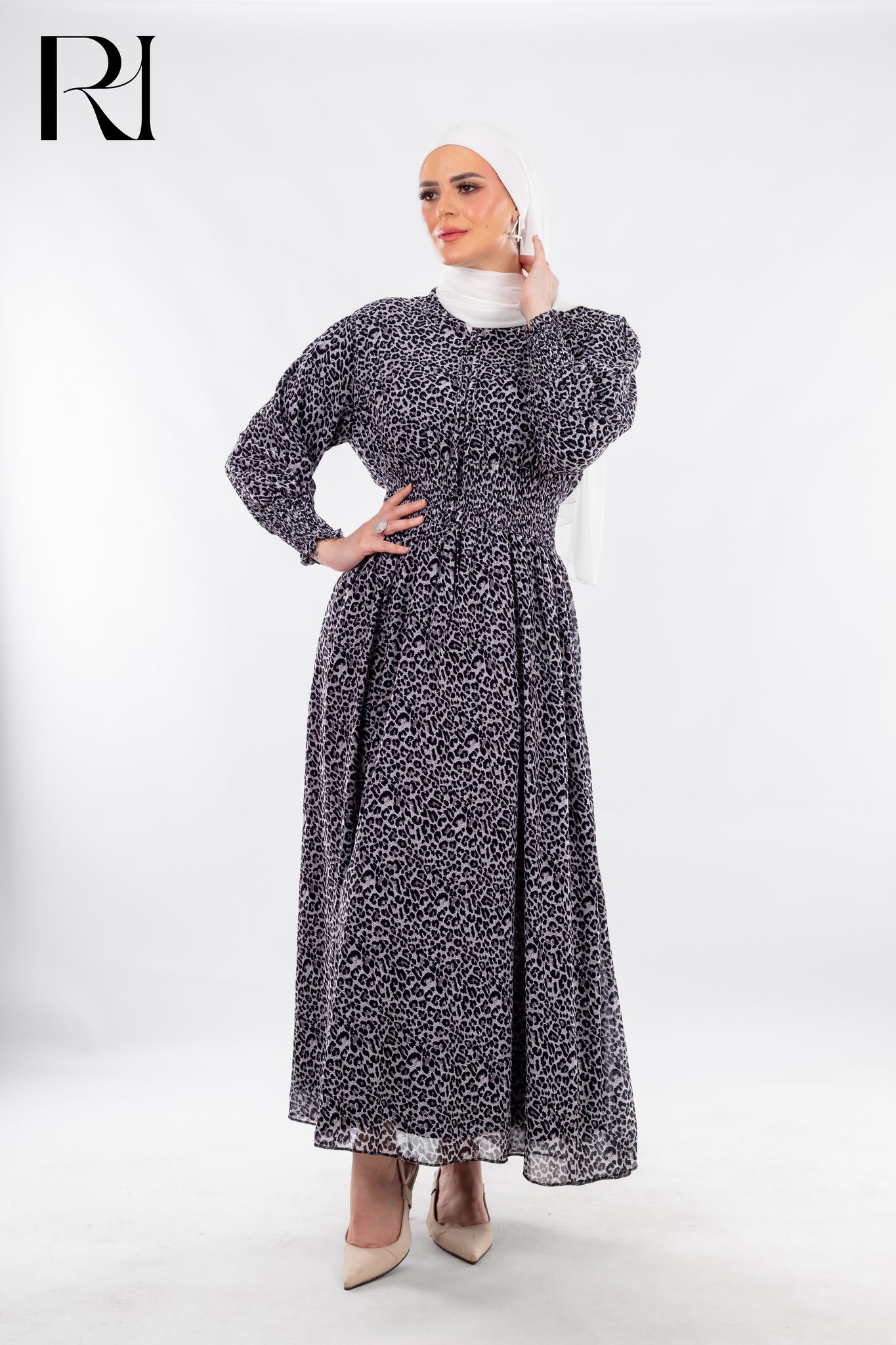 Leopard Print Maxi with Effortless Attitude - Ruehaya