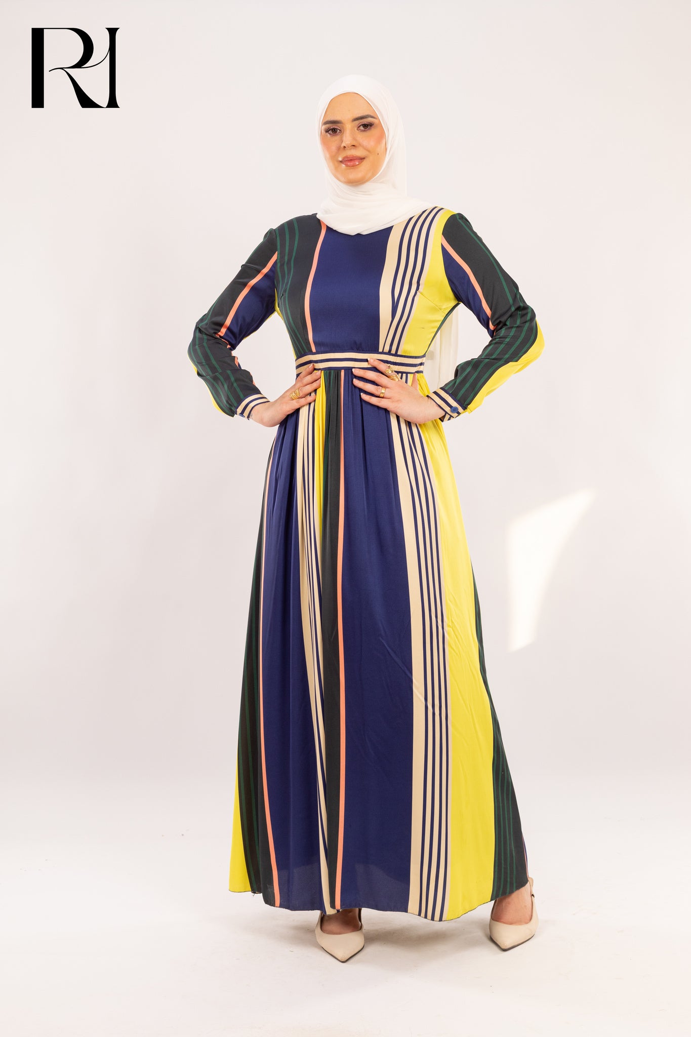 Modest Maxi Dress with Confidence in Every Line - Ruehaya