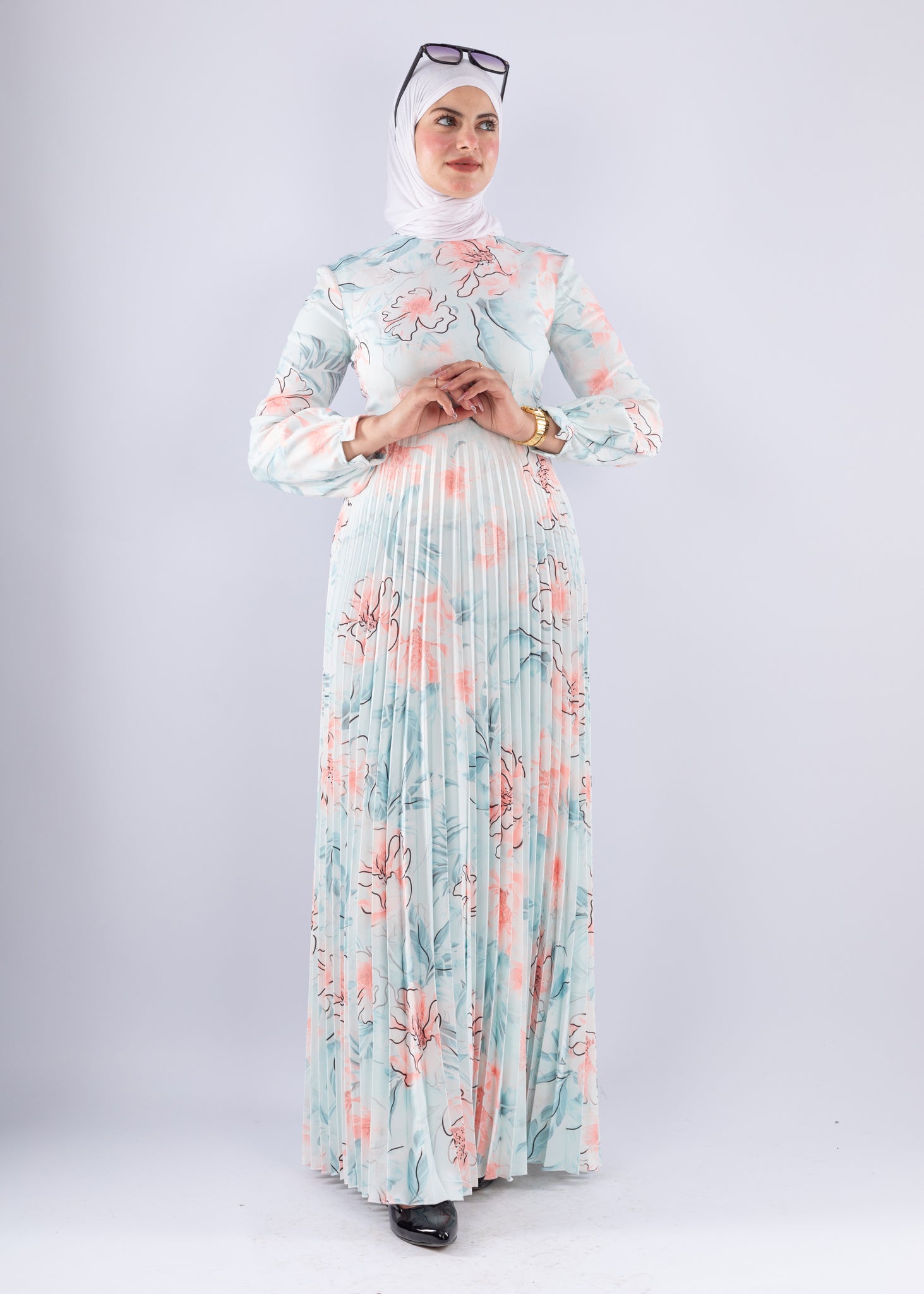Sereen Elegant White Floral Pleated Modesty Dress - Ruehaya