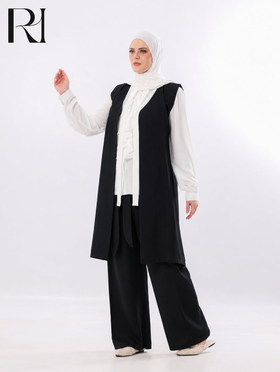 Mira Two-Piece Modest Set – Black