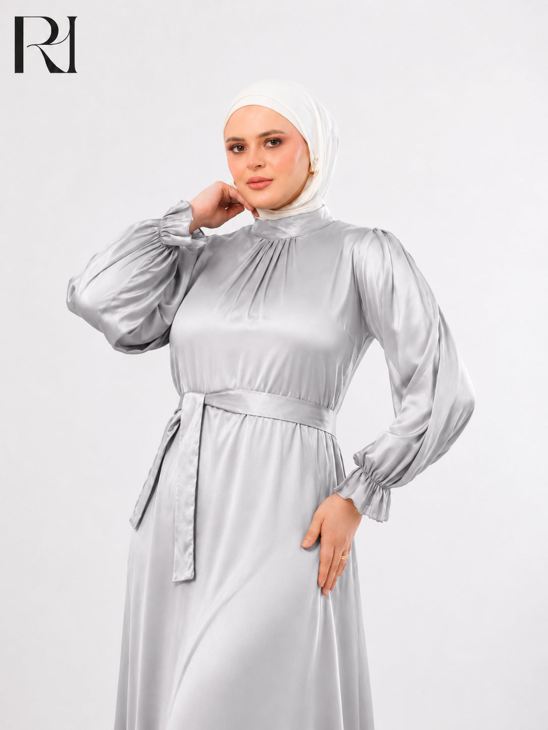 Najma Fresh Chiffon Maxi Dress – Silver