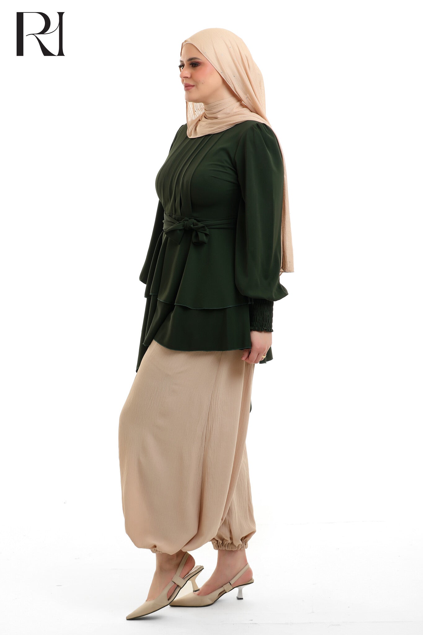 Alya Contrast Linen Silk Two Piece Set - Deep teal & Beige