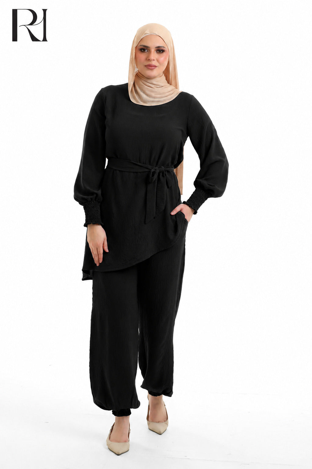 Amal Grace Linen Blend Two Piece Set - Black