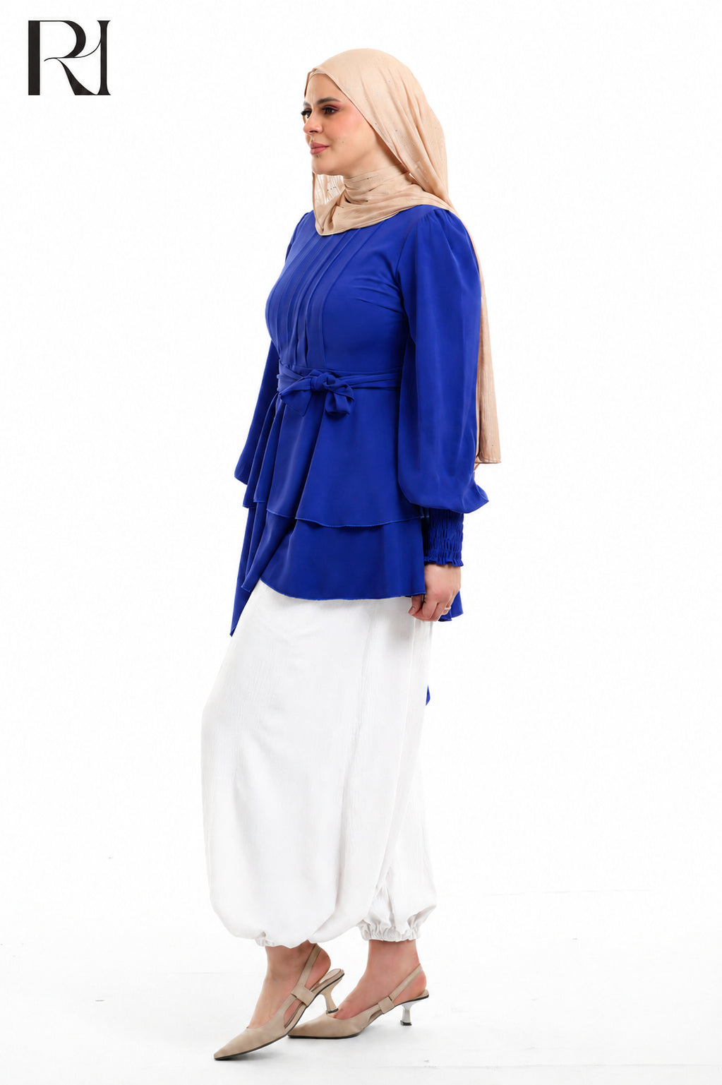 Alya Contrast Linen Silk Two Piece Set - Blue